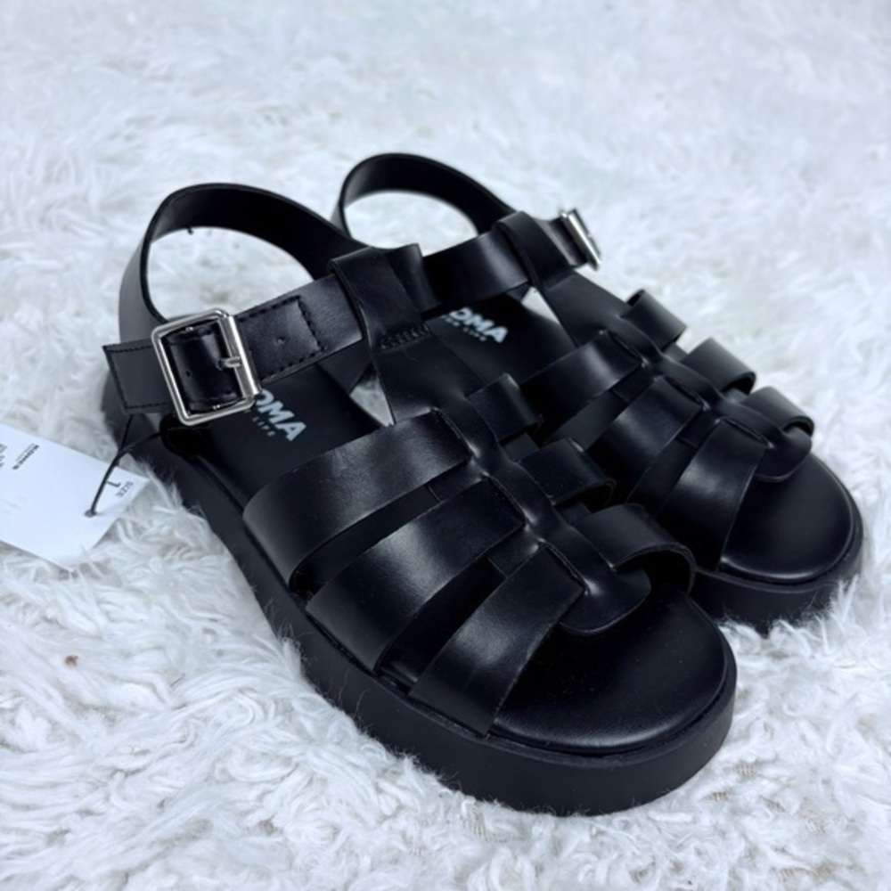 NWT SONOMA Black faux leather Chunky Platform Sandals size 1 & 3